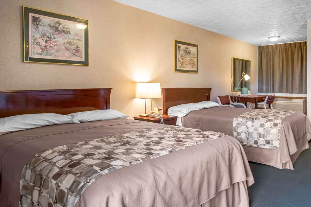 Rodeway Inn & Suites Branford Guilford - photo 12