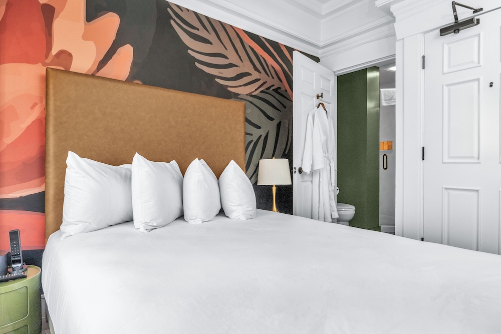 Nob Hill Hotel - photo 36