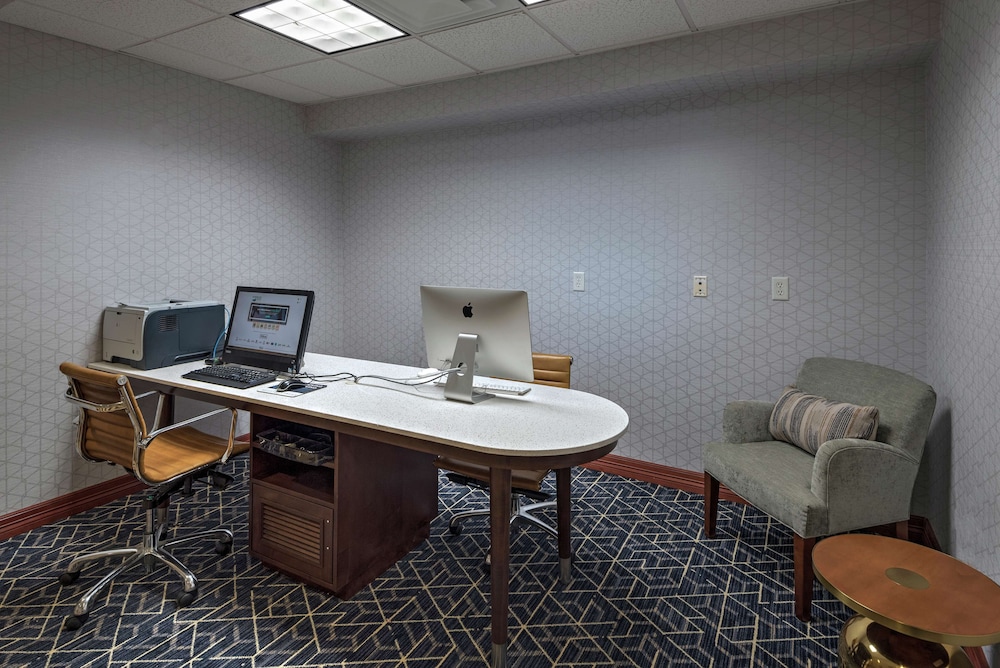 Homewood Suites by Hilton College Station - photo 29
