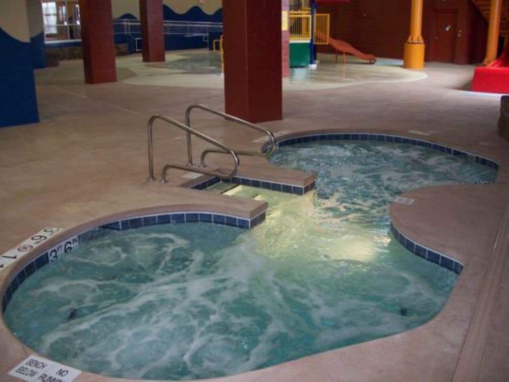 Holiday Inn Omaha Downtown Waterpark by IHG - photo 29