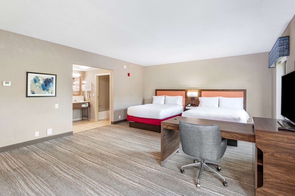 Hampton Inn & Suites Orlando Apopka - photo 21