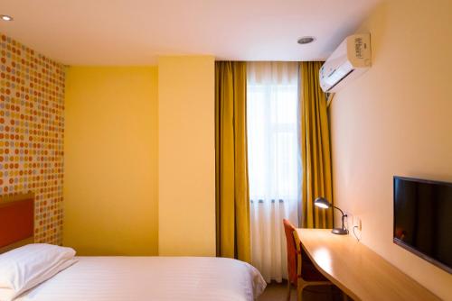 Luxor - carbon neutral hotel in Haisyn