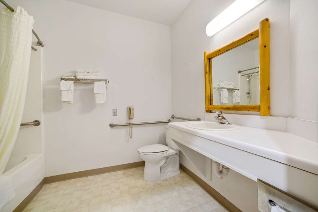Knights Inn New Florence - photo 25