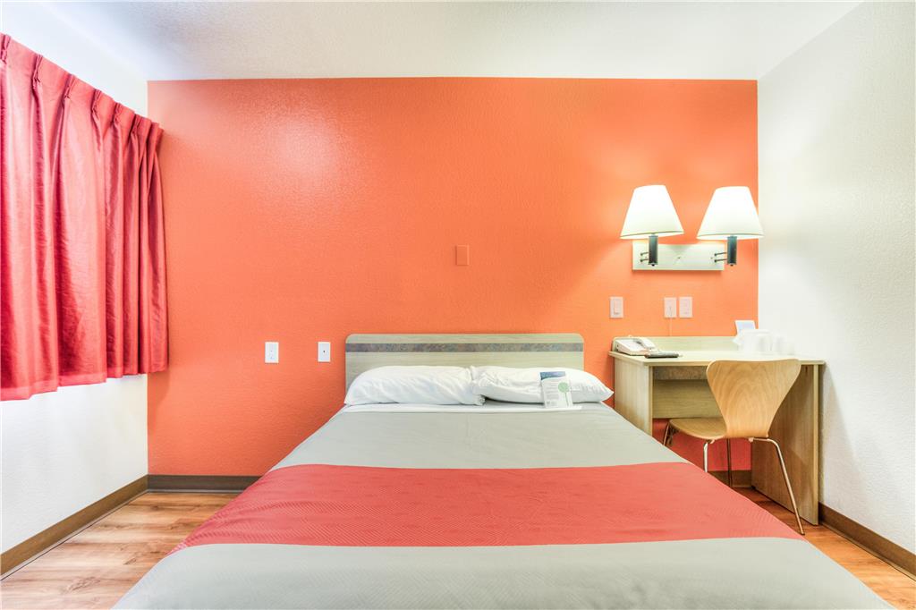 Motel 6 Tigard OR Portland South Lake Oswego - photo 14