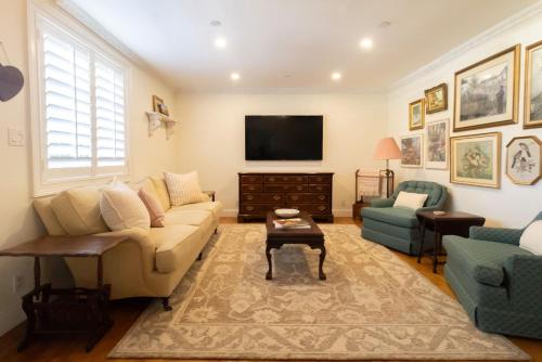 NEW Hugh St Hideaway with Pool — Jupiter — photo 5
