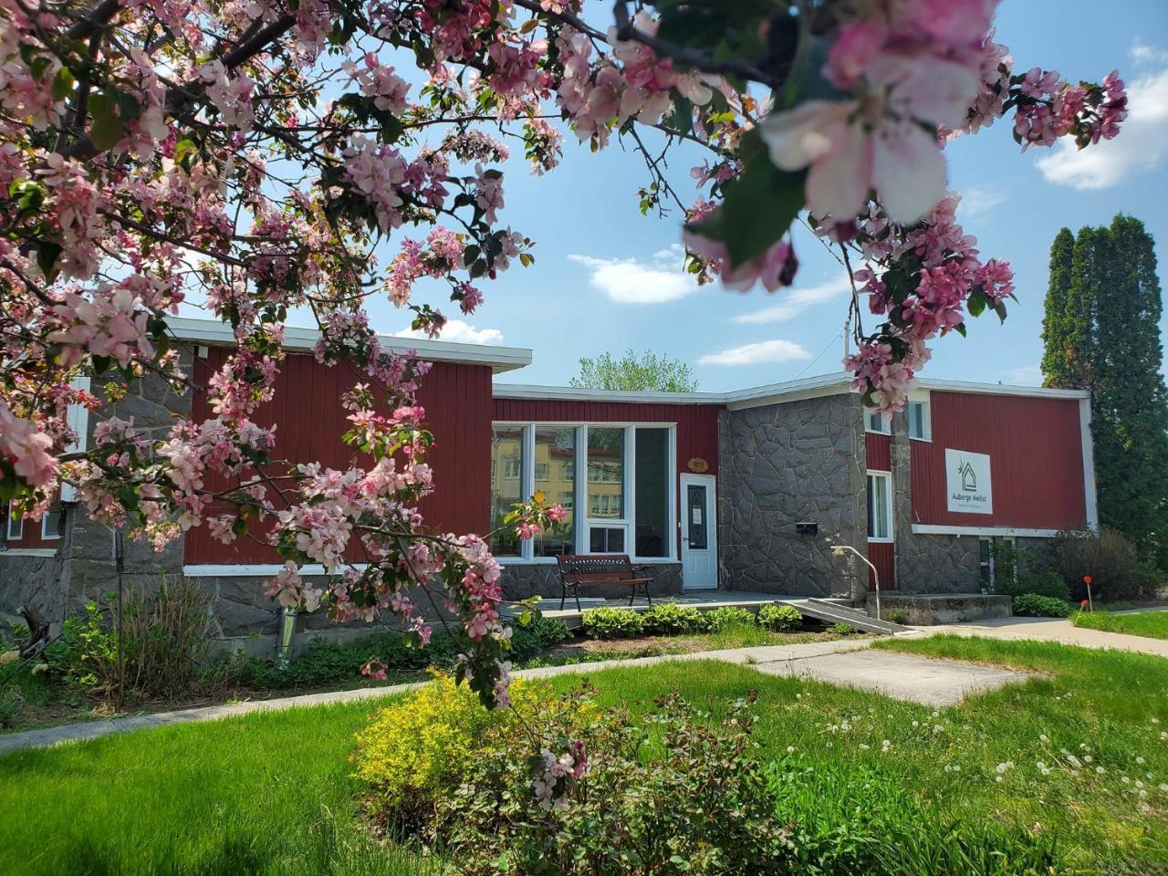 Auberge Mélilot - carbon neutral hotel in Unknown City