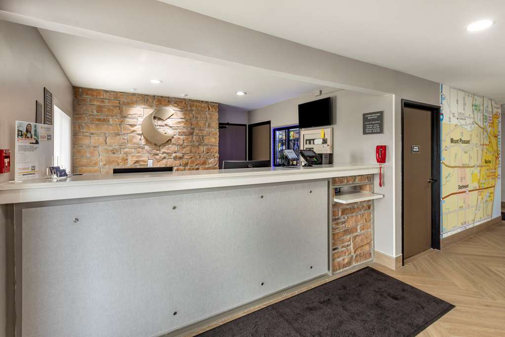 Comfort Inn Mount Pleasant Racine - photo 5