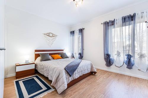Atlantic Breeze Apartment — 4-Star Luxury Hotel in Armacao De Pera, Portugal