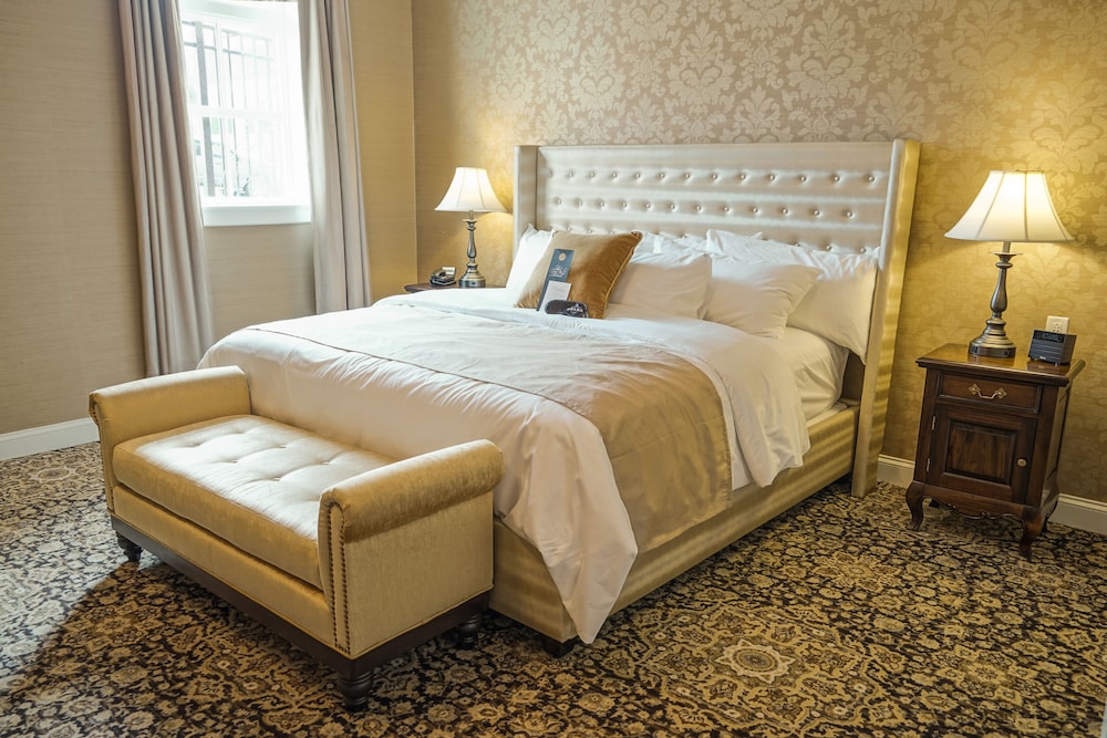 The Mount Vernon Grand Hotel - photo 10