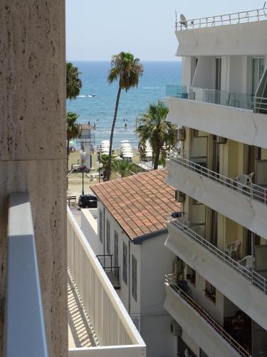 Camilla City apartment