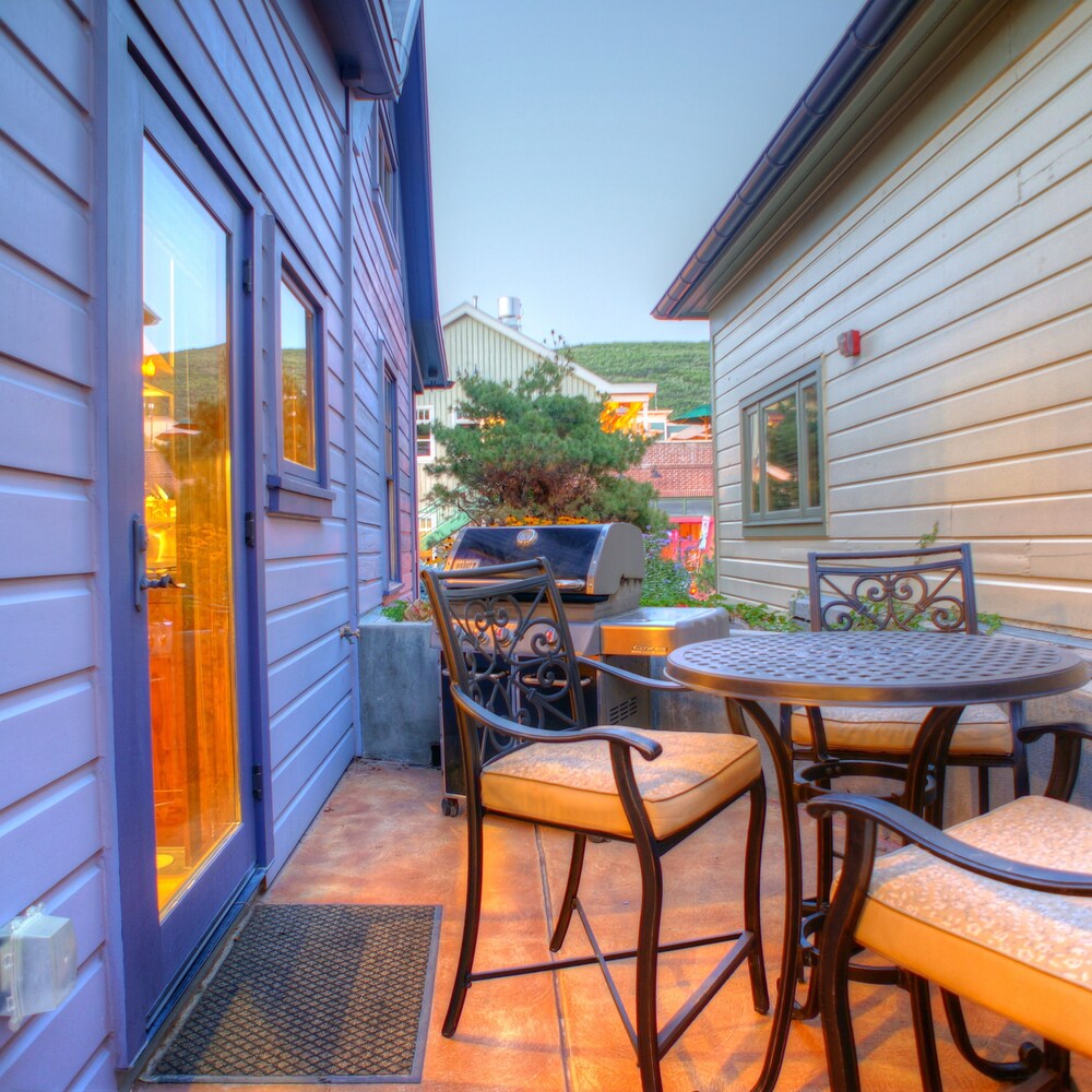 Abode at Town Lift - photo 23