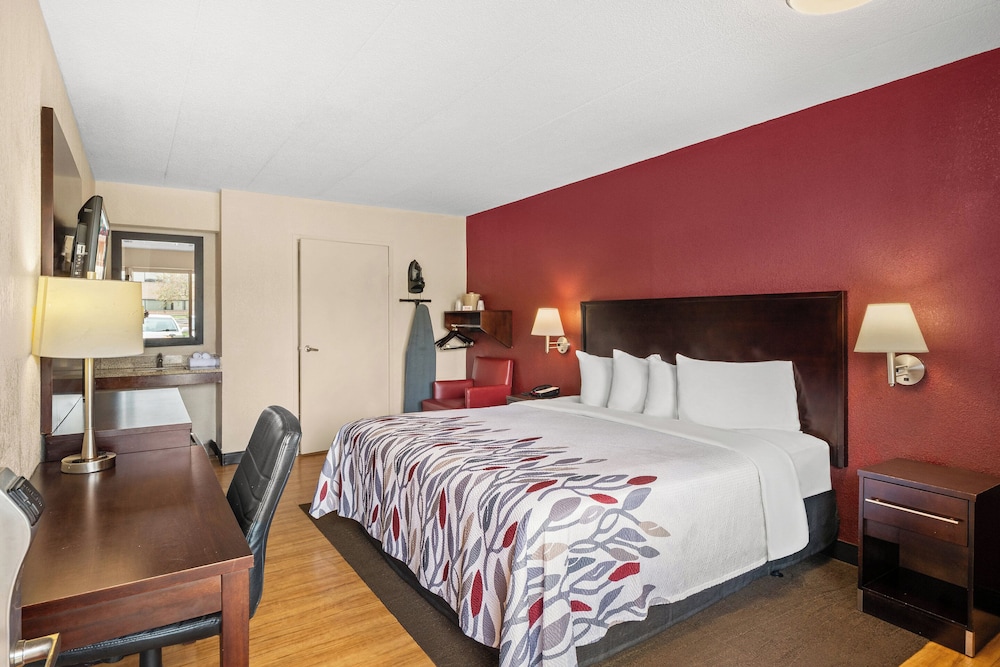 Red Roof Inn Lansing East MSU - photo 17