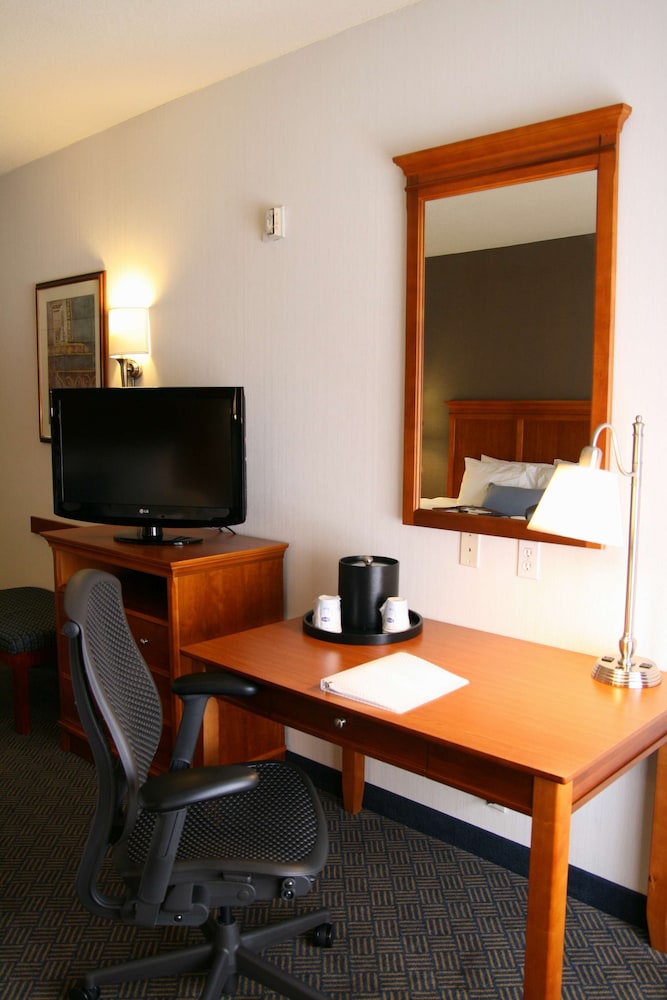 Hampton Inn San Marcos CA - photo 9