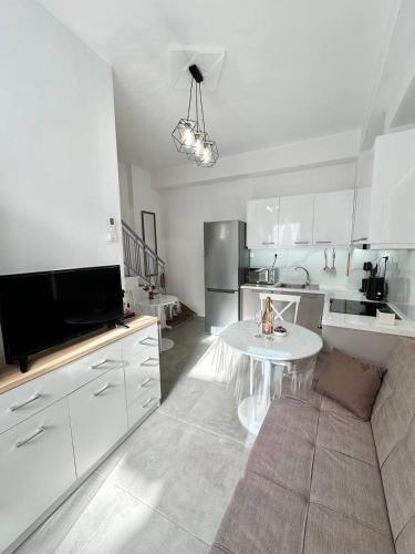 Family House Center&Beach — 4-Star Luxury Hotel in Ierapetra, Greece