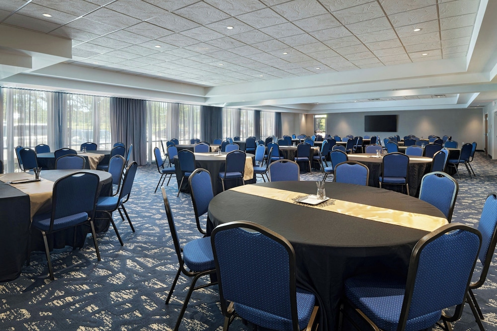 Courtyard by Marriott Austin Dripping Springs - photo 31