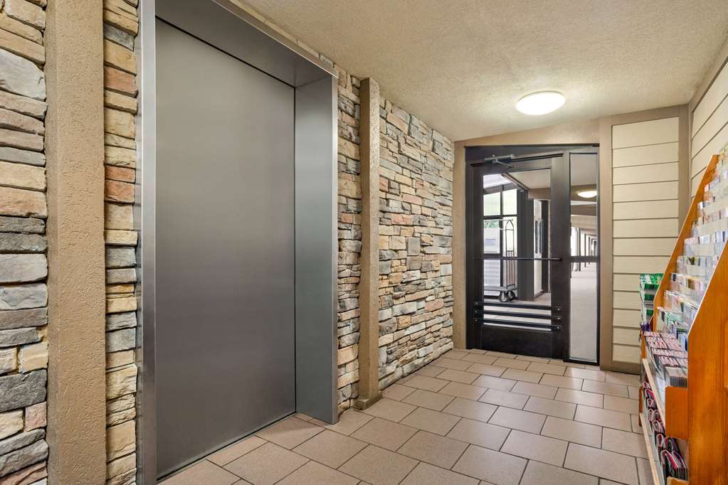 Howard Johnson by Wyndham Pigeon Forge - photo 49