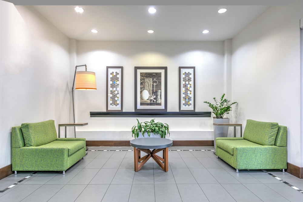Holiday Inn Express Hotel & Suites Clute Lake Jackson by IHG - photo 52