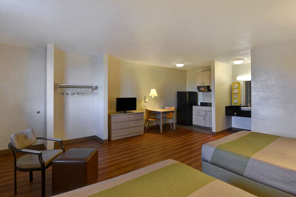 Motel 6 Cocoa Beach FL - photo 11