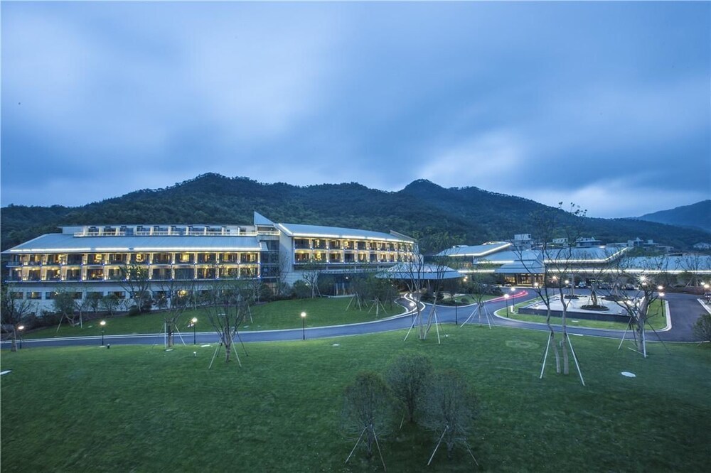 Hengyuan Hotel — 5-Star Luxury Hotel in Ningbo, People's Republic of China