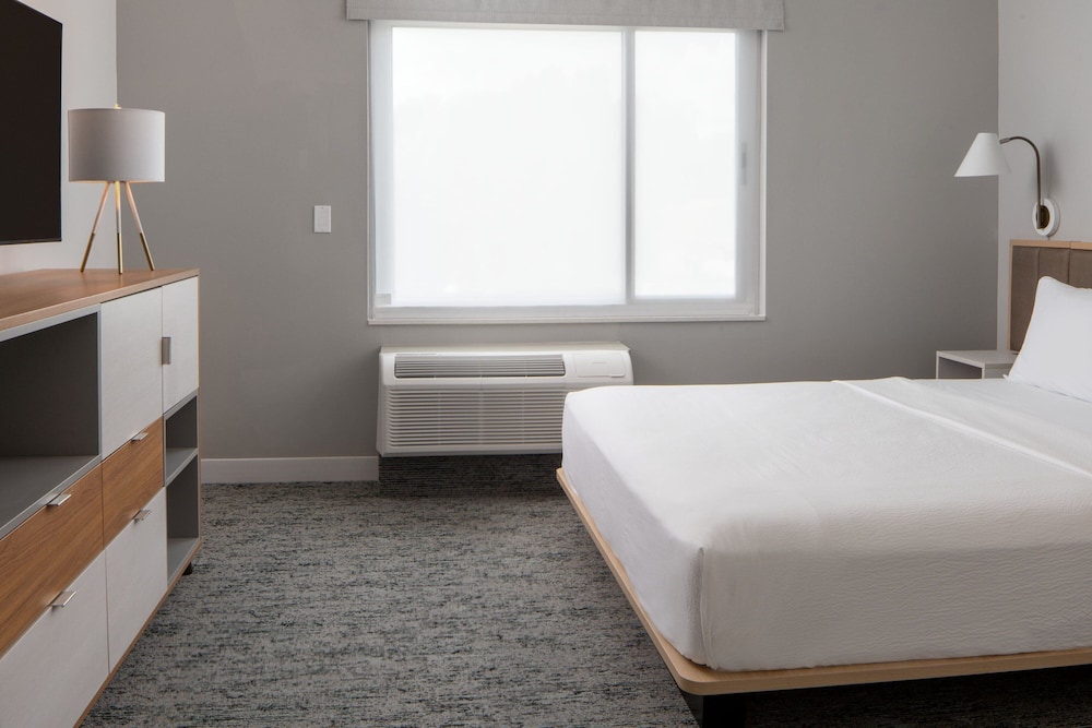 TownePlace Suites by Marriott Pensacola West I 10 - photo 11