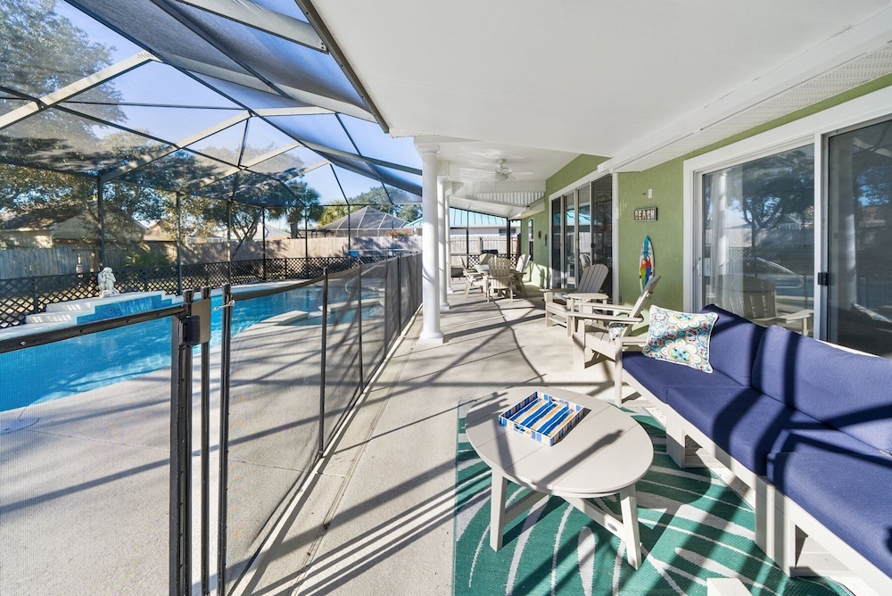 Sea renity 3 Br home by RedAwning — 4-Star Luxury Hotel in Panama City Beach, United States