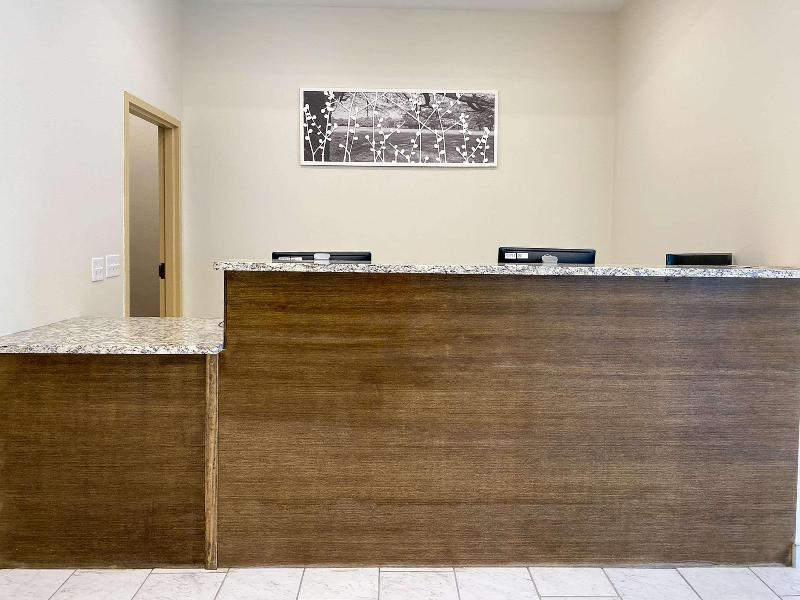 Sleep Inn & Suites Coliseum Area - photo 5