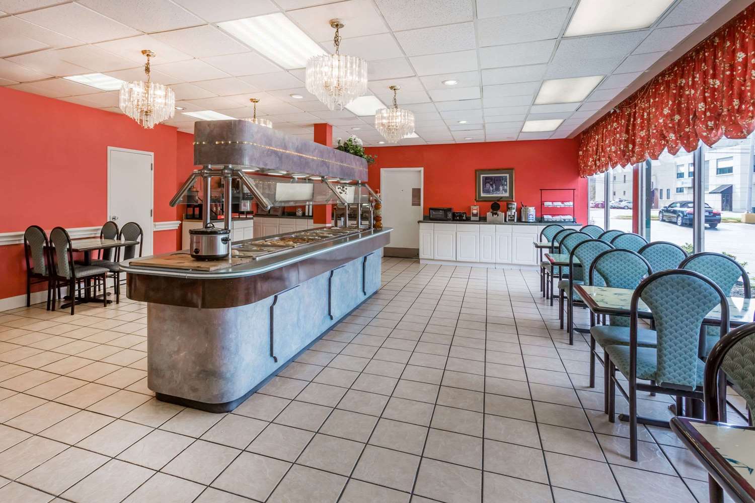 Ramada by Wyndham Roanoke - photo 12