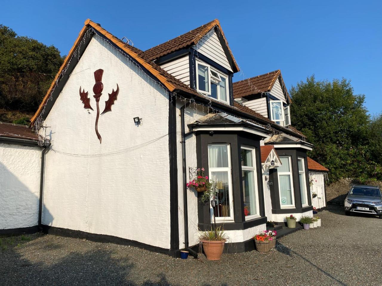 Montague Villa B&B — 4-Star Luxury Hotel in Dunoon, United Kingdom