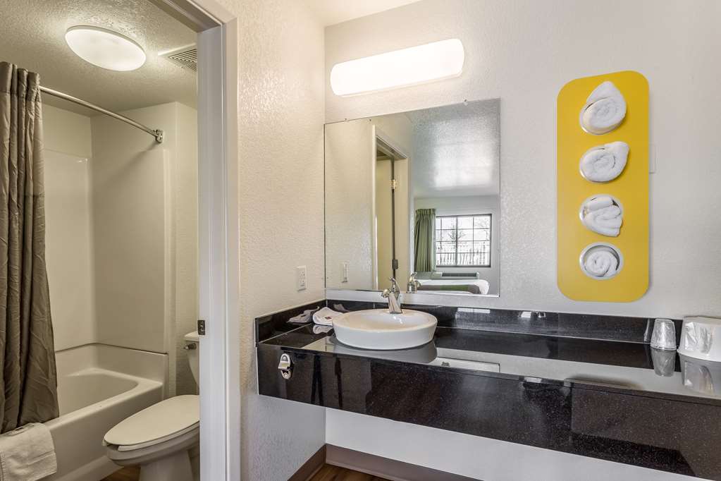 Motel 6 El Paso TX East - photo 21