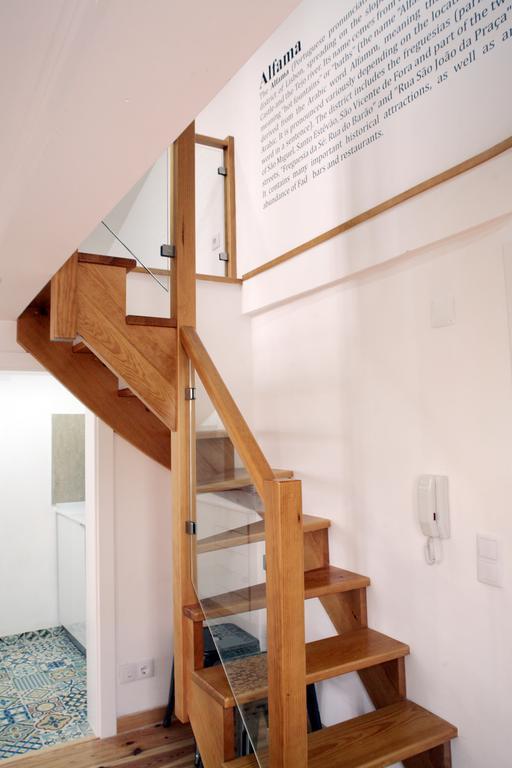 Alfama Apartment with River View