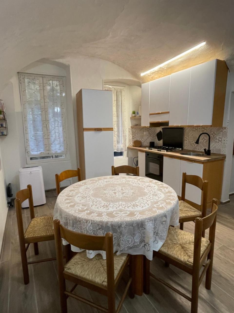 Casa Via Palma — 4-Star Luxury Hotel in San Remo, Italy