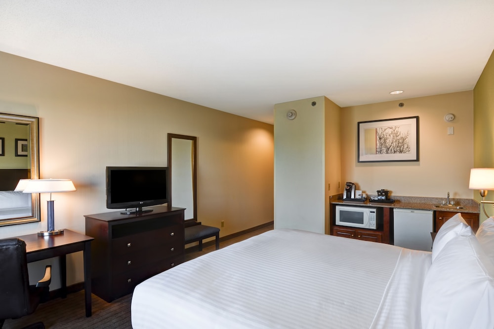 Holiday Inn Express Boston by IHG - photo 9