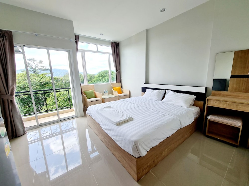 Studio309@Phuket - carbon neutral hotel in Phuket