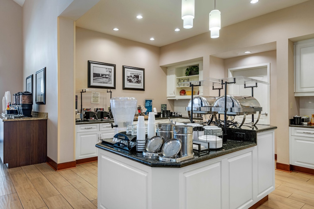 Homewood Suites by Hilton Daytona Beach Speedway Airport in Daytona Beach, United States