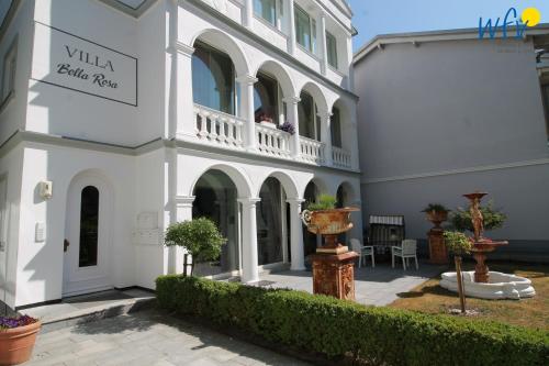 Villa Bella Rosa — 4-Star Luxury Hotel in Ostseebad Binz, Germany