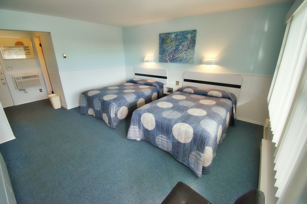 Harborside Motel - photo 4