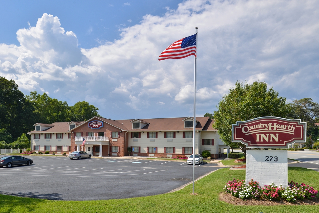Country Hearth Inn & Suites Toccoa - featured photo