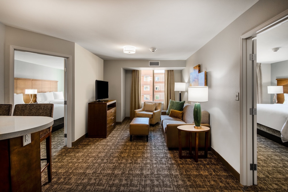 Staybridge Suites Scottsdale Talking Stick by IHG - photo 7