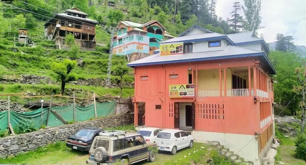 Apex Inn Trackers Sharda Kashmir in Unknown City, Pakistan