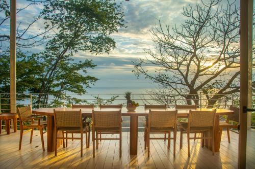 Casa Aliki Luxury Beach Home with THE VIEW — 4-Star Luxury Hotel in Nicoya, Costa Rica