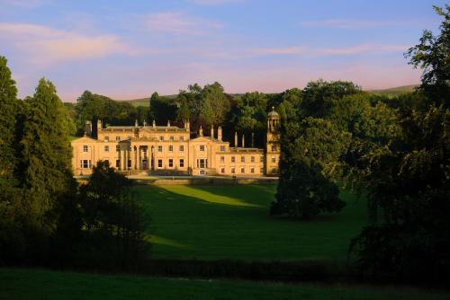 Bell Flat in Broughton Hall — 4-Star Luxury Hotel in Skipton, United Kingdom