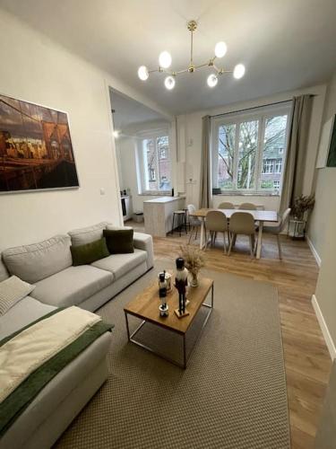 Magnifique Cocon Familial 8 Personnes Parking Inclus in Arras, France