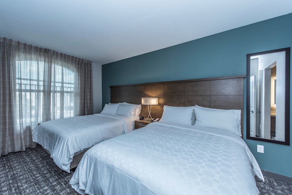 Staybridge Suites Charleston Mount Pleasant an IHG Hotel - photo 5