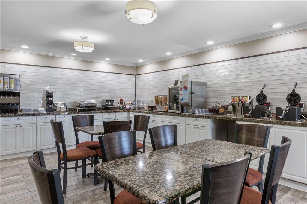 Best Western Brady Inn - photo 20