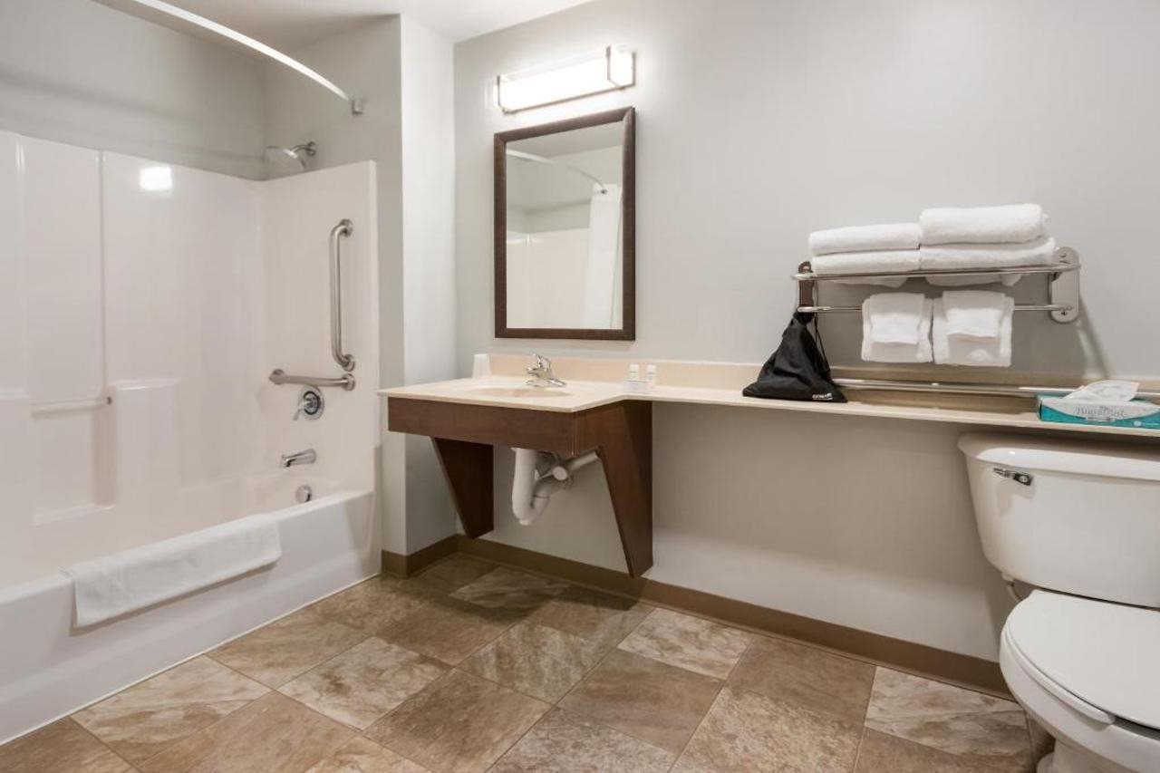 My Place Hotel Overland Park - photo 16