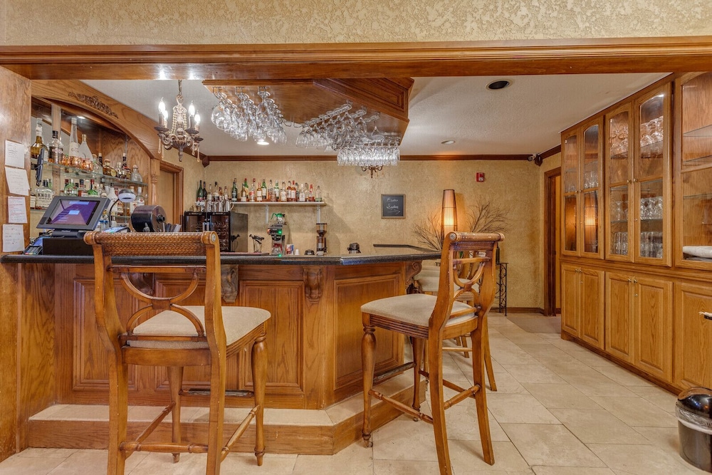 The Whispering Pines Inn Bed & Breakfast - photo 59