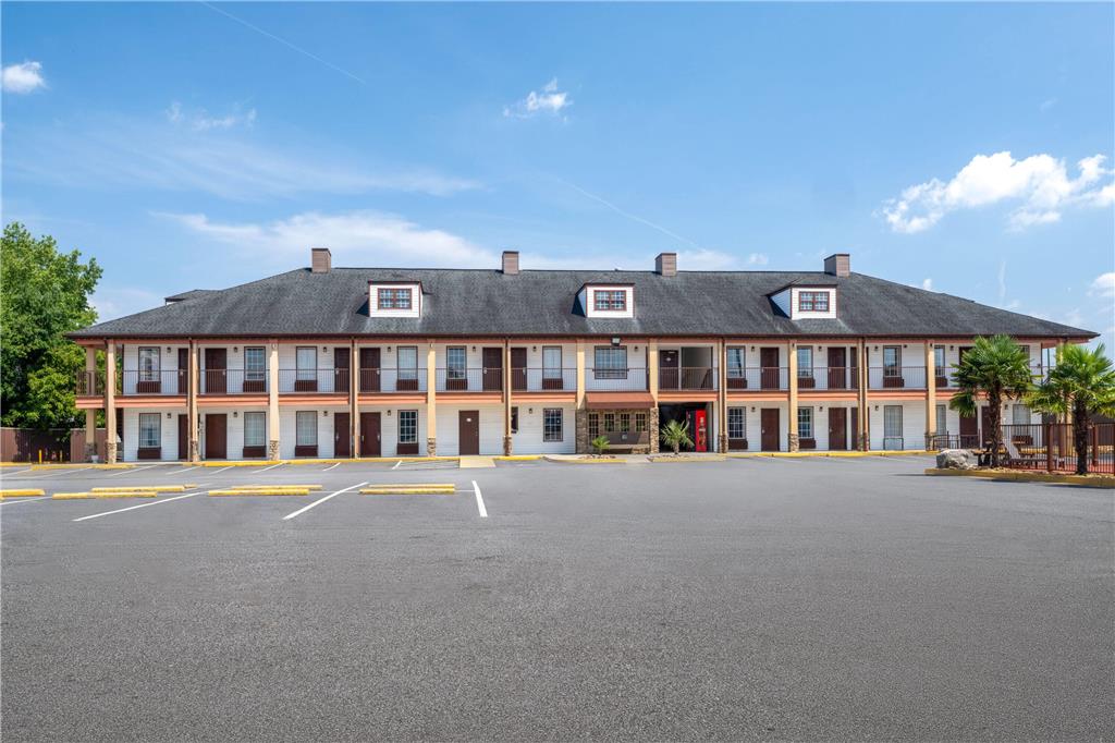 Baymont By Wyndham Commerce Ga Near Tanger Outlets Mall — Commerce