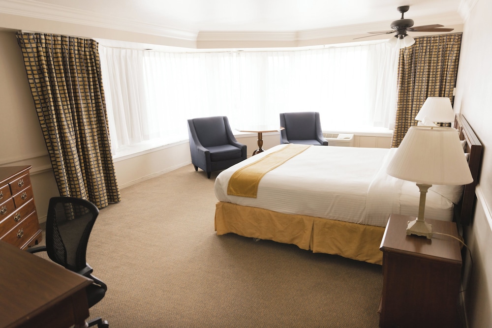 Historic Santa Maria Inn - photo 19