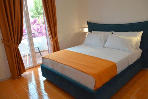 Andrea Room&Breakfast — 4-Star Luxury Hotel in Capaccio, Italy