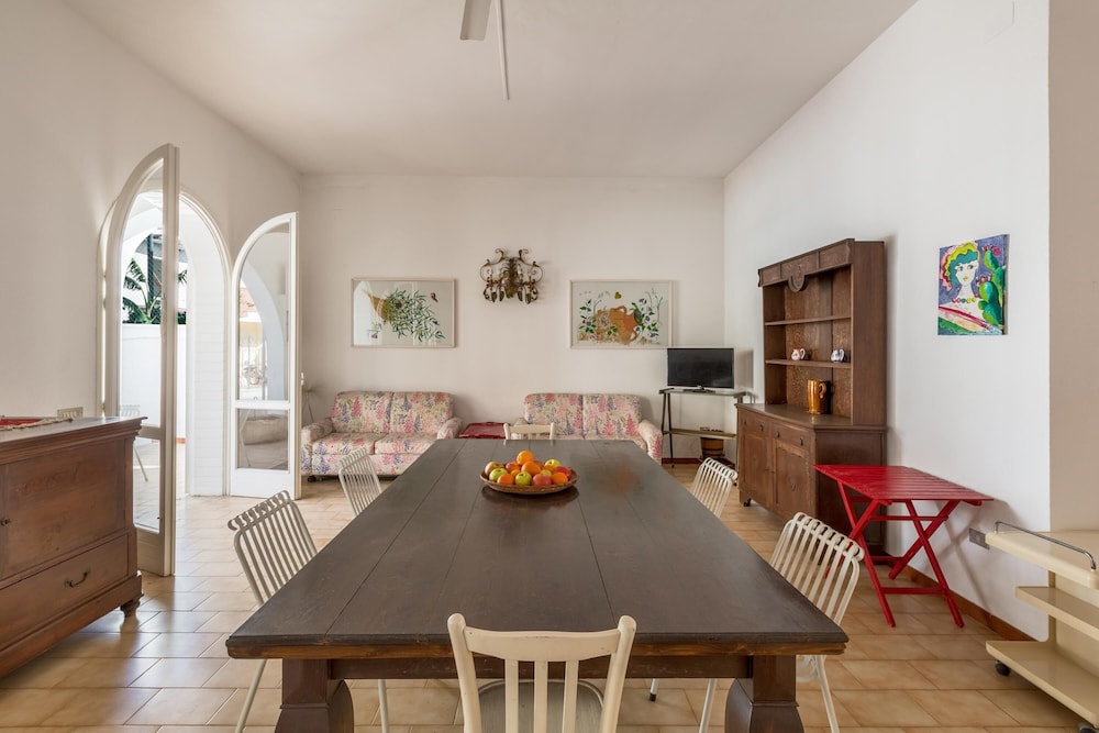 3822 VBR Appartamento Bianca by Barbarhouse — 4-Star Luxury Hotel in Porto Cesareo, Italy
